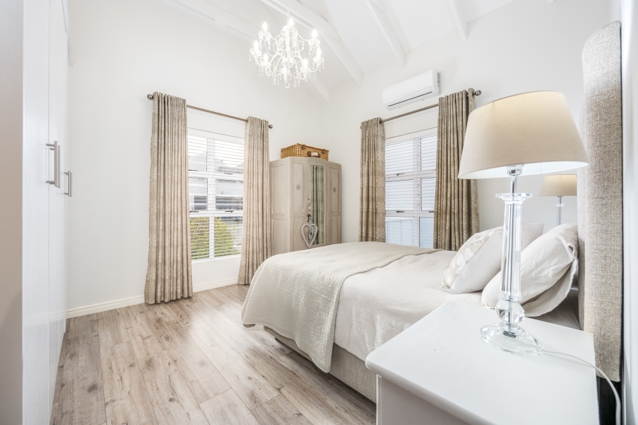 3 Bedroom Property for Sale in Jakarandas Western Cape